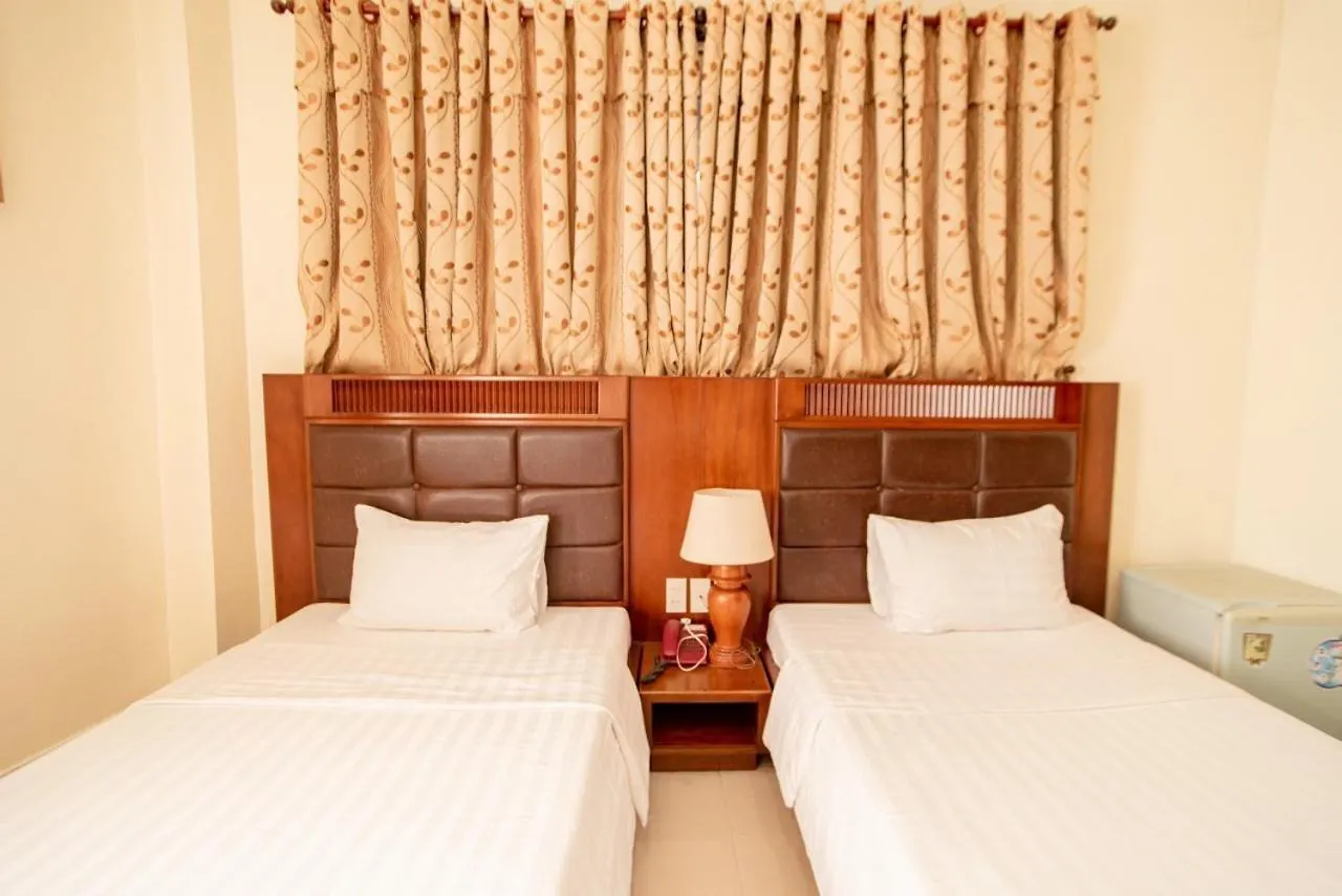 Binh Hung Hotel Ho Chi Minh City 2*,  Vietnam